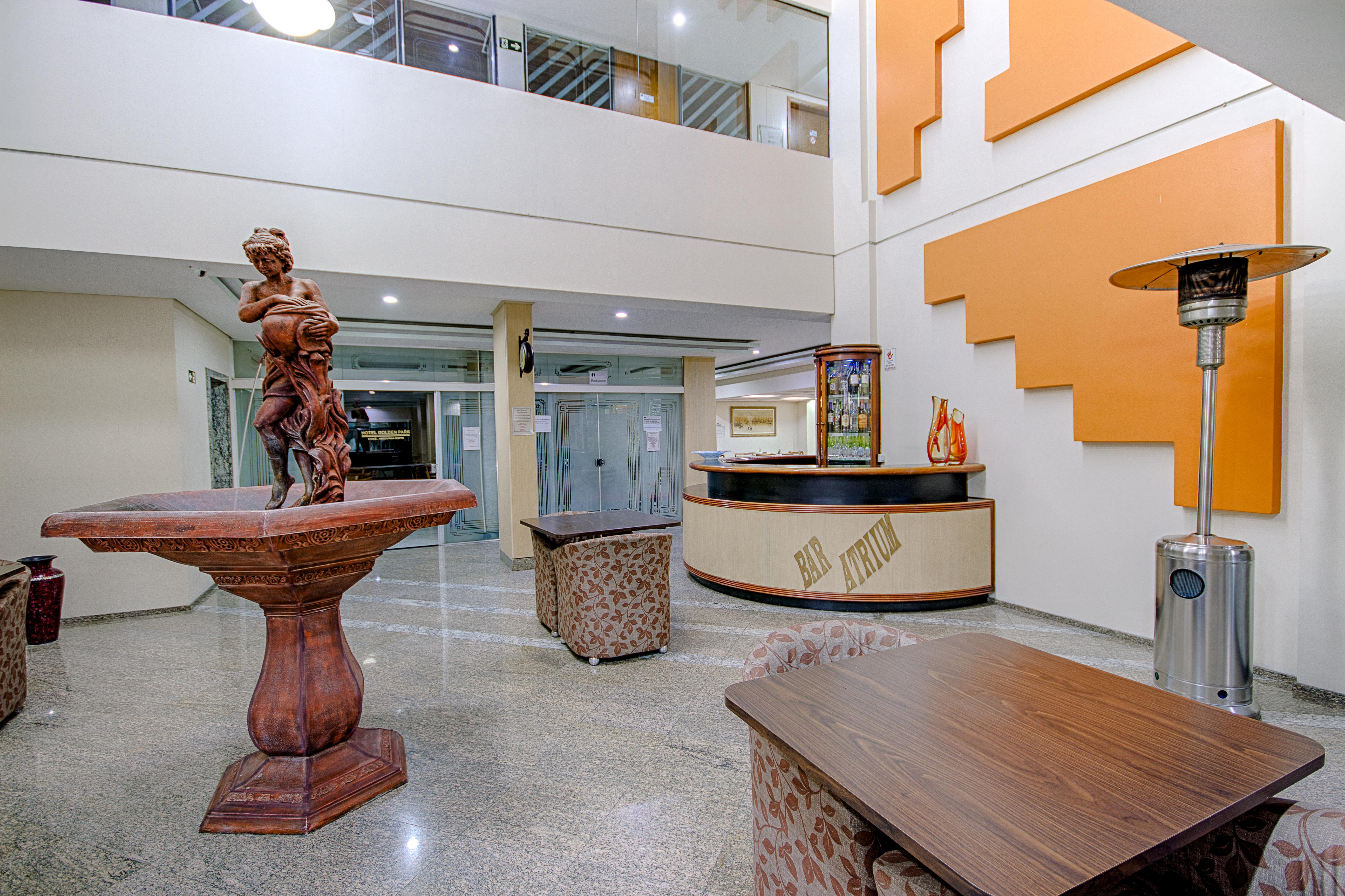 Hotel Golden Park Curitiba By Nacional Inn Kültér fotó