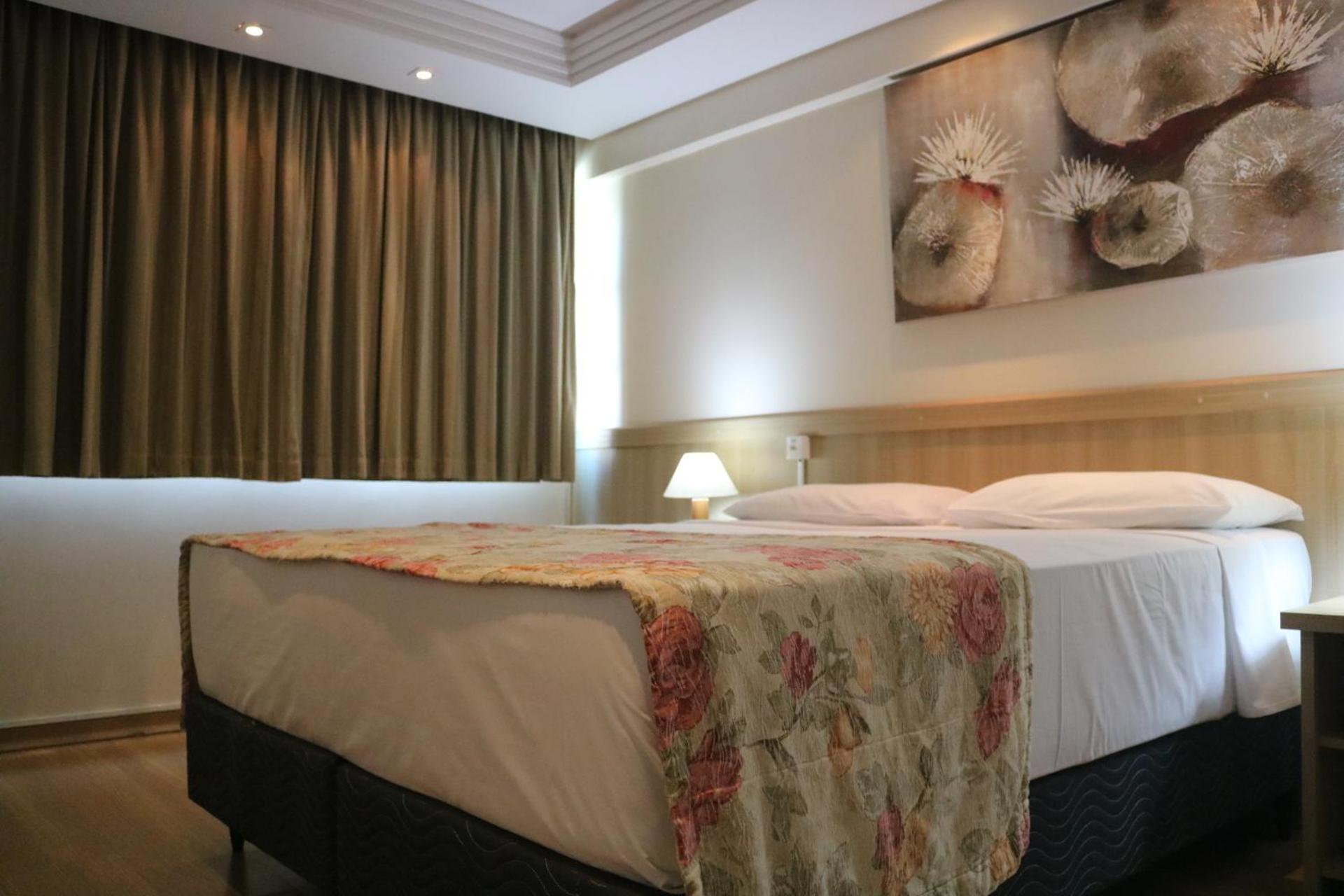 Hotel Golden Park Curitiba By Nacional Inn Kültér fotó